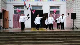 Танцевальная группа «КарабаБарабас»: выходные, наполненные ритмом и добром!