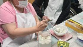 « Теплые посиделки за чаем» прошли в « Творческих мастерских»