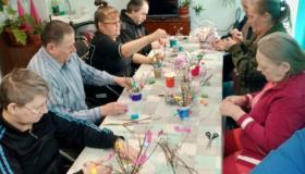 Мастер – класс « Букет из вербы» прошел в « Творческих мастерских»