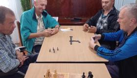 Смотрите, как круто мы проводим время в клубе настольных игр "Факел"